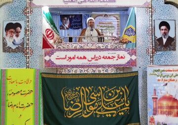 پرداخت به‌موقع مزد کارگر وظیفه کارفرمایان و مسئولان است