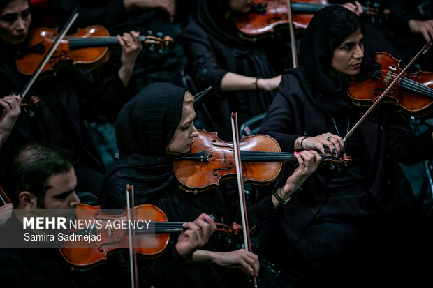 اجرای ارکستر ملی به مناسبت روز خلیج فارس