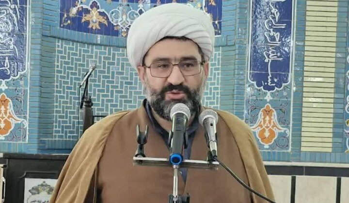 امام جمعه پلدشت: جامعه کارگری بازوی اجرای اقتصاد مقاومتی است