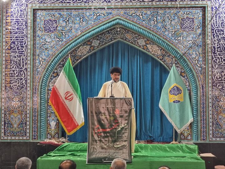  امام جمعه گناوه: دشمن چاره‌ای جز قبول شرایط ایران اسلامی ندارد