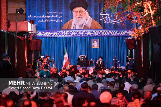 مراسم مناجات و توسل به امام زمان (عج) در سوگ رهبر شهید انقلاب