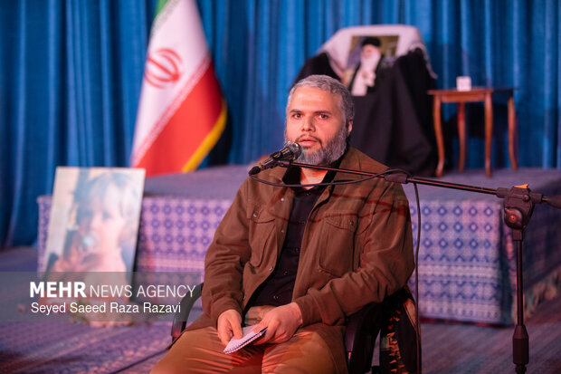 مراسم مناجات و توسل به امام زمان (عج) در سوگ رهبر شهید انقلاب