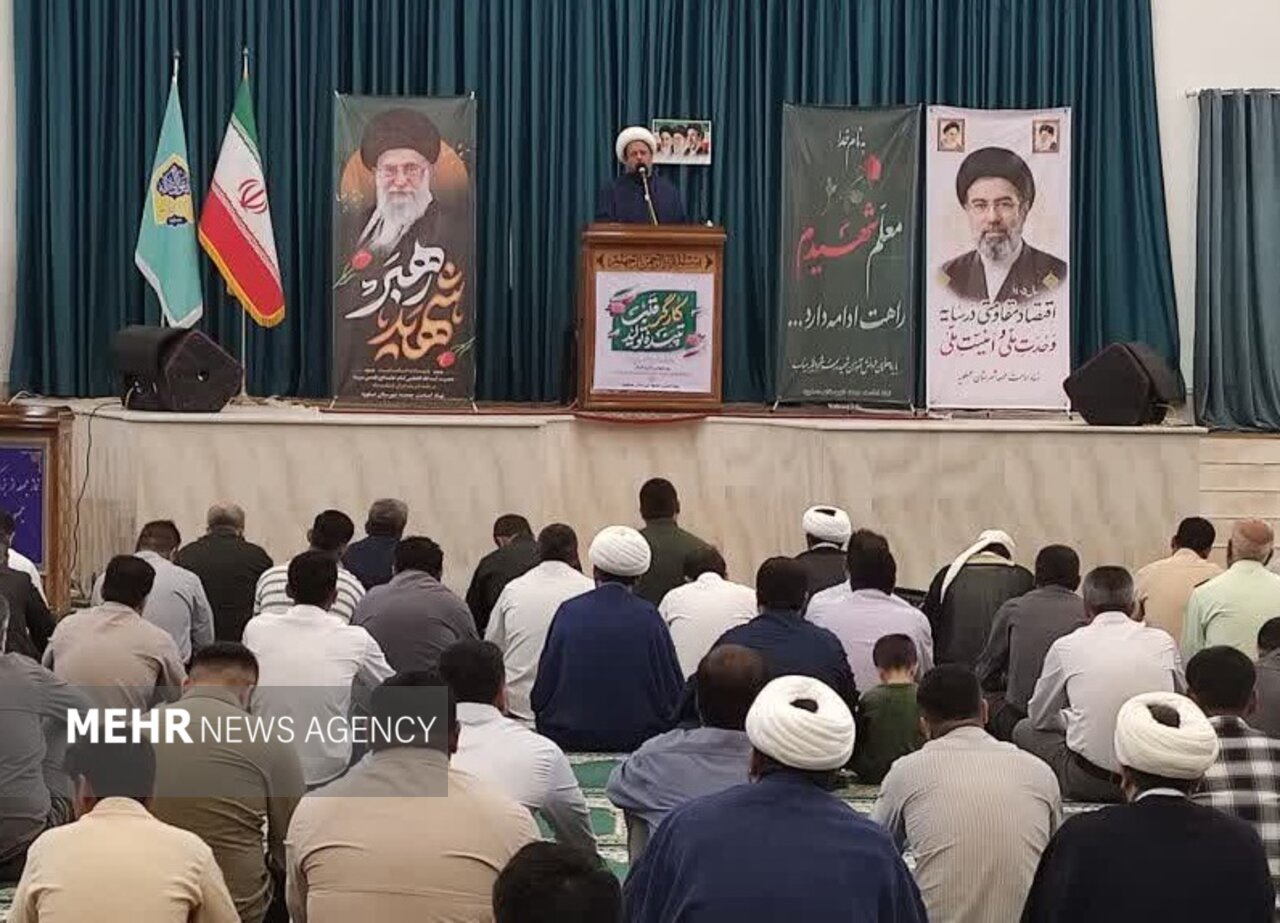 امام جمعه عسلویه: حق و حقوق کارگران نیازمند توجه ویژه است