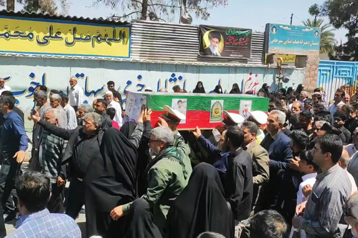 تشییع شهید امنیت در زاهدان