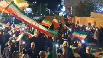 شور شصت‌ودوم مردم فراهان در میدان دفاع از وطن