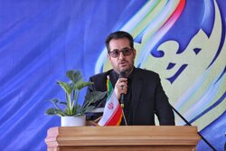 متقیان: افتخارات امروز حاصل ایثار دیروز معلمان است