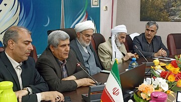 ورمقانی: معلمان نقش بی‌بدیلی در تربیت نسل و اقتدار کشور دارند