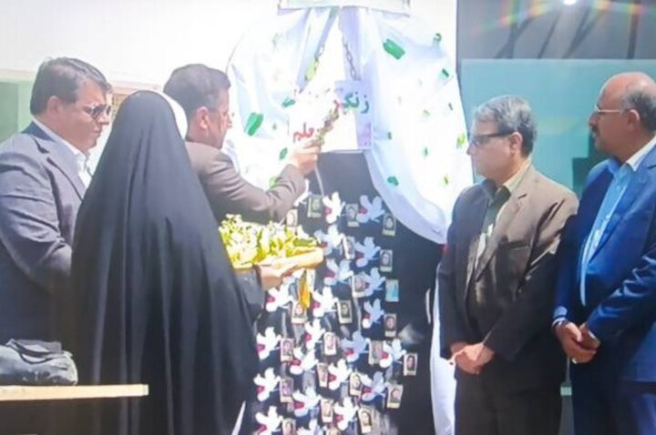 نواخته شدن زنگ سپاس در دبستان شجره طیبه میناب