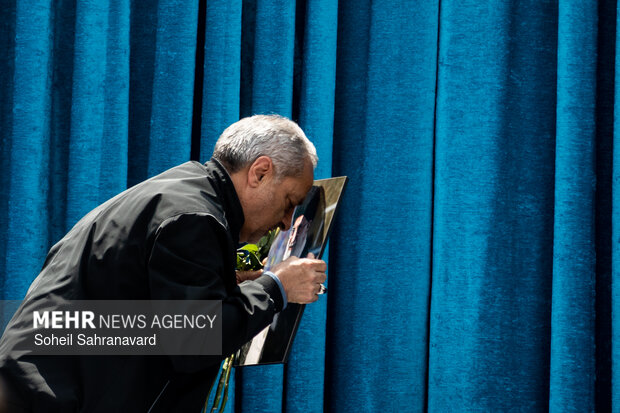 Gathering of teachers loving Iran held in Tehran
