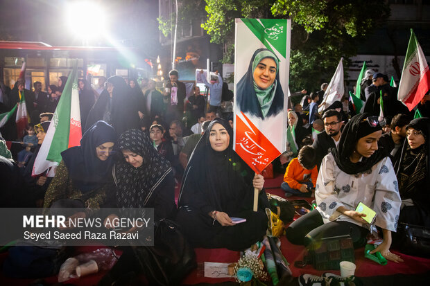 اجتماع بزرگ معلمان کشور دوست
