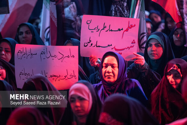 اجتماع بزرگ معلمان کشور دوست