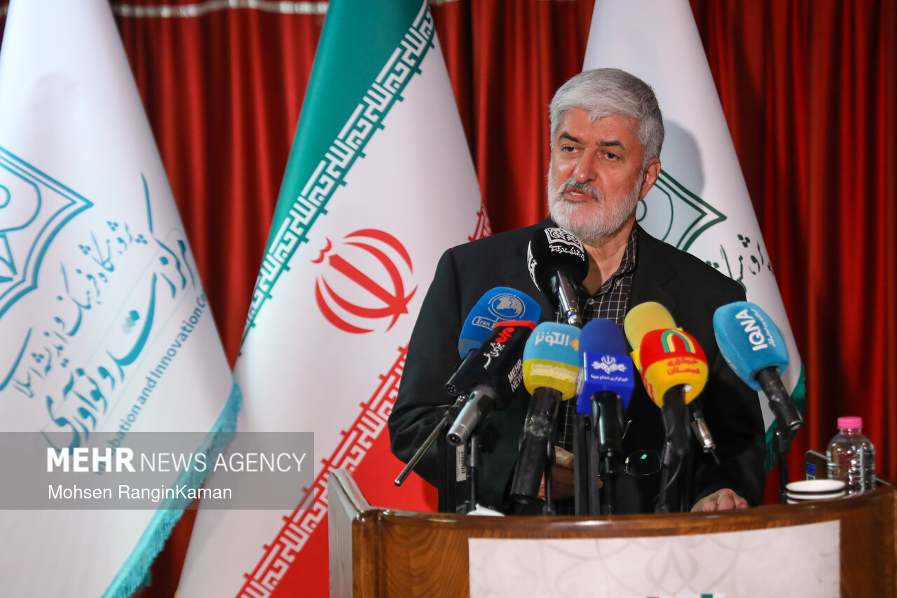 شهید مطهری خواستار تدریس اساتید مارکسیست در دانشگاه بود