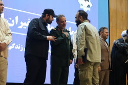 همایش سفیران امید