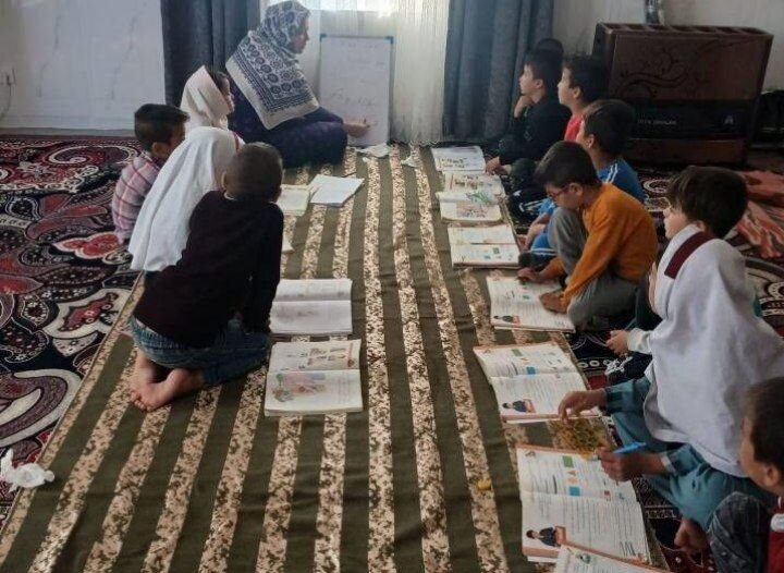 عشق به وطن در کلاس روستای شبلی؛ روایت معلمی با ۴ فرزند و ۱۶ دانش‌آموز