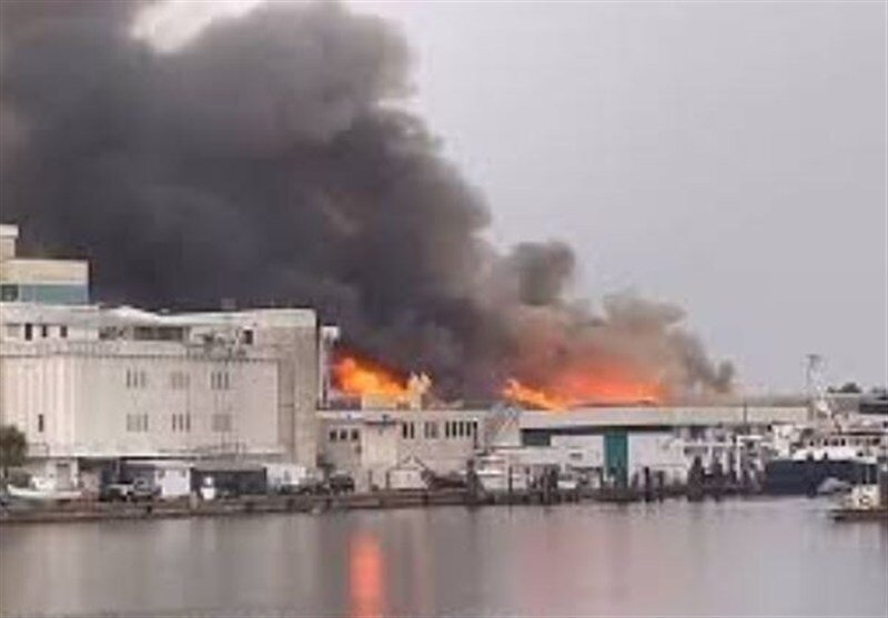 Fire erupts in a lab bldg. at University of S Florida campus