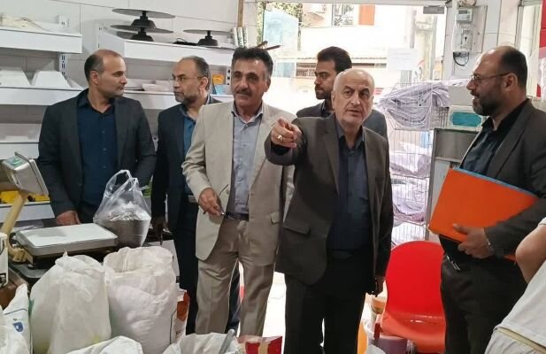 کشف انبار کالای قاچاق به ارزش ۴ میلیارد تومان در گیلان کشف انبار کالای قاچاق به ارزش ۴ میلیارد تومان در گیلان