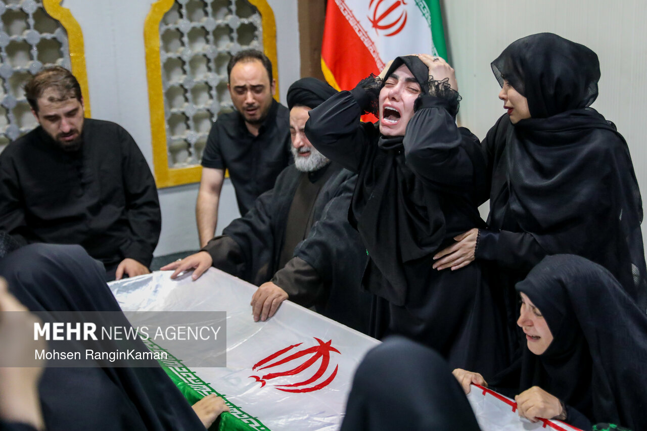 مراسم وداع با پیکر مطهر شهید سید علی موسوی هوایی