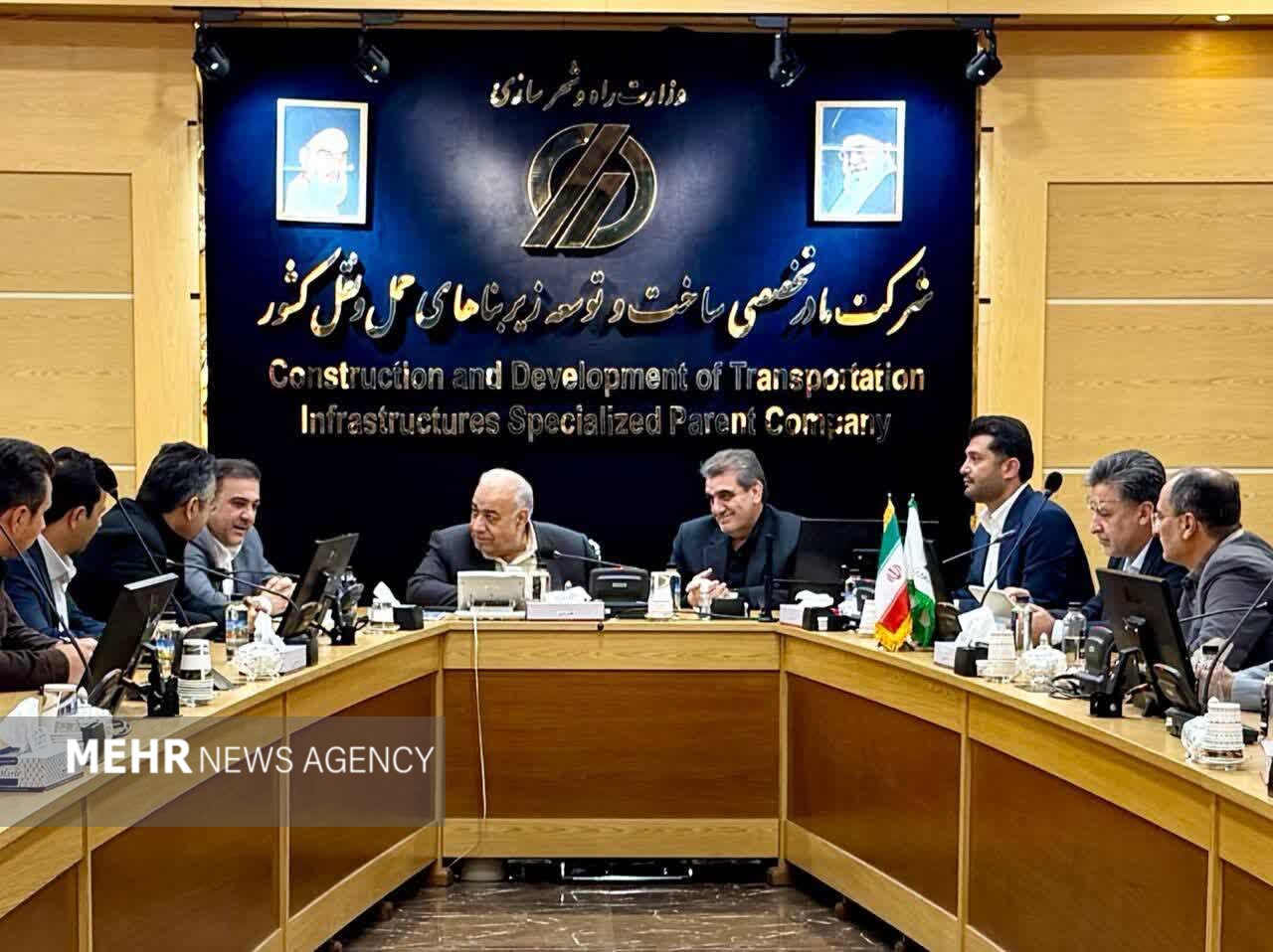 آزادراه«حرم تا حرم»گشایش می‌یابد؛ آرادان تا سرخه در آستانه بهره‌برداری