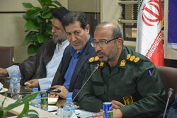 فرمانده سپاه ملارد: ادارات مراجعه‌کنندگان را سرگردان نکنند