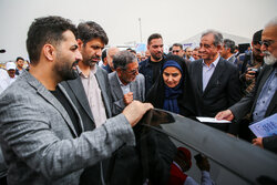 وزیر راه و شهرسازی قم را ترک کرد