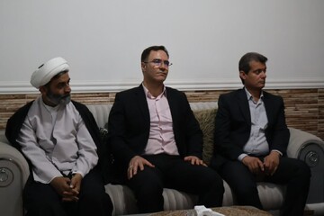 فرماندار تنگستان: شهدا هستی خود را برای امنیت و آرامش کشور تقدیم کردند