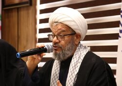 امام جمعه دامغان: انسان‌سازی مهم‌تر از تدریس است