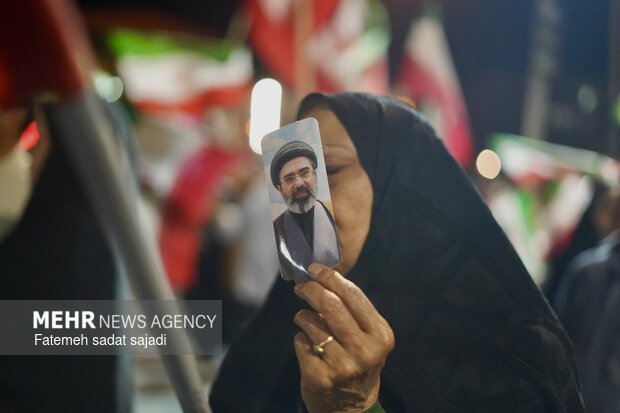 اجتماع بزرگ مردمی« کرمان پایتخت مقاومت »