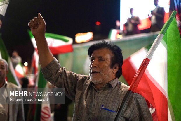 اجتماع بزرگ مردمی« کرمان پایتخت مقاومت »