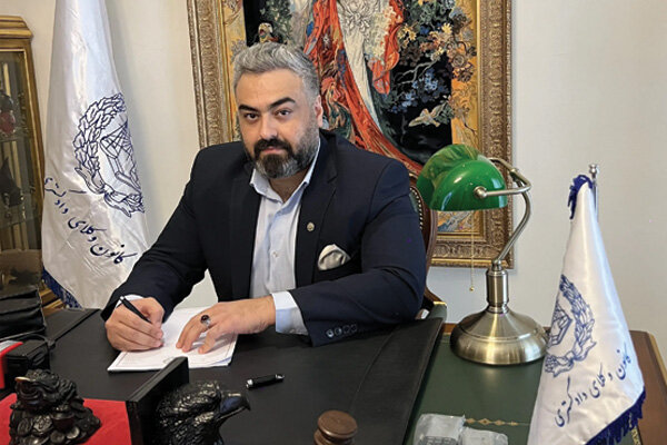 وکیل ملکی چه خدماتی ارائه می‌دهد و چه زمانی به آن نیاز داریم؟