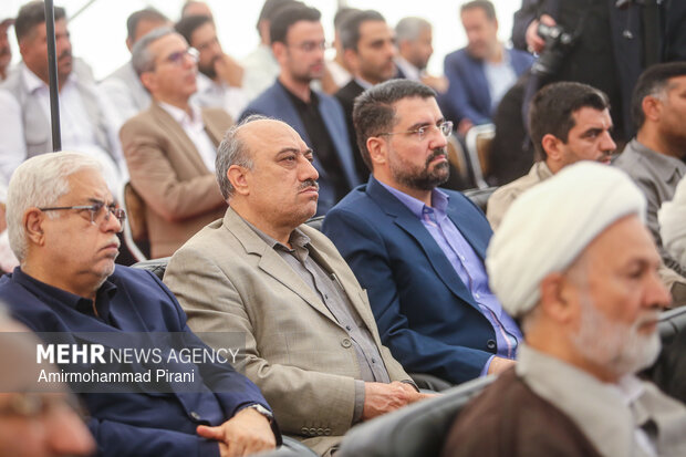 سفر وزیر راه و شهرسازی به قم