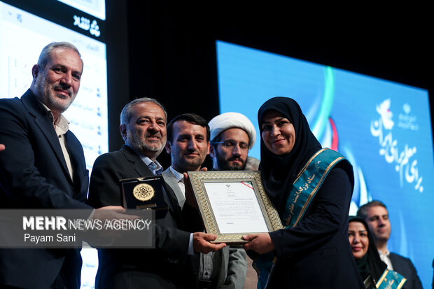 “National Teachers’ Day” marked in Tehran
