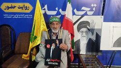 روایت رزمنده ۷۵ ساله گیلانی که پرچم را زمین نمی گذارد