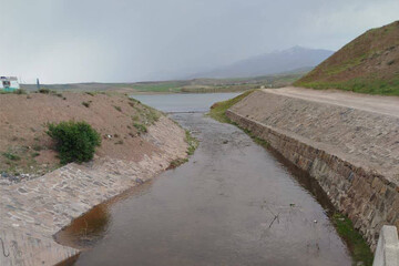 سرریز سد کوتاه صومعه‌علیا در ترکمانچای