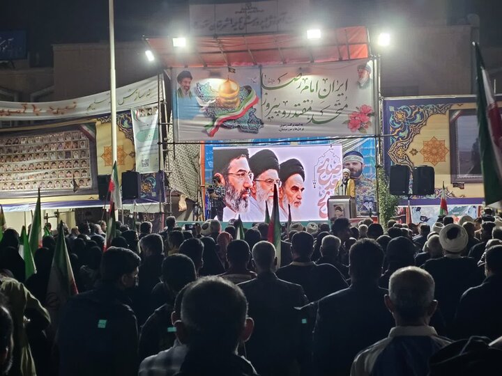 فعالیت موکب‌های فرهنگی سنندج با حضور پرشور کودکان و نوجوانان