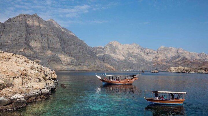 US attacks civilian boats heading to Iranian shores, 5 killed