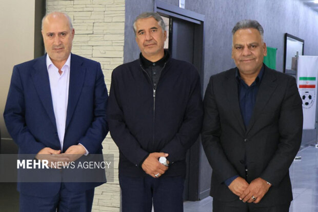 انارکی: رفسنجان برای برگزاری اردوهای تیمهای ملی فوتبال آماده است