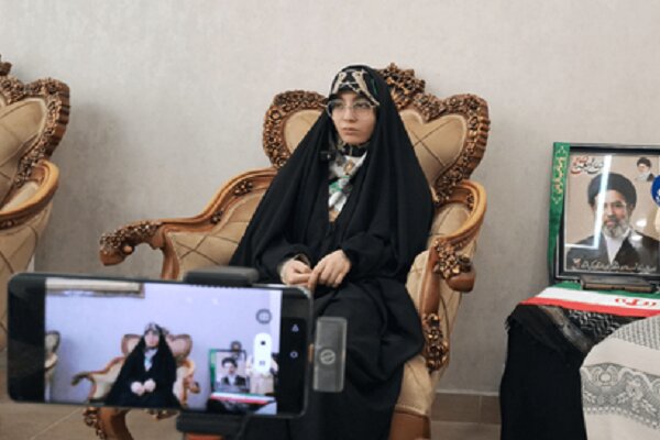 همسر جانباز کرمانشاهی: جانبازی در راه میهن و ولایت مایه افتخار است
