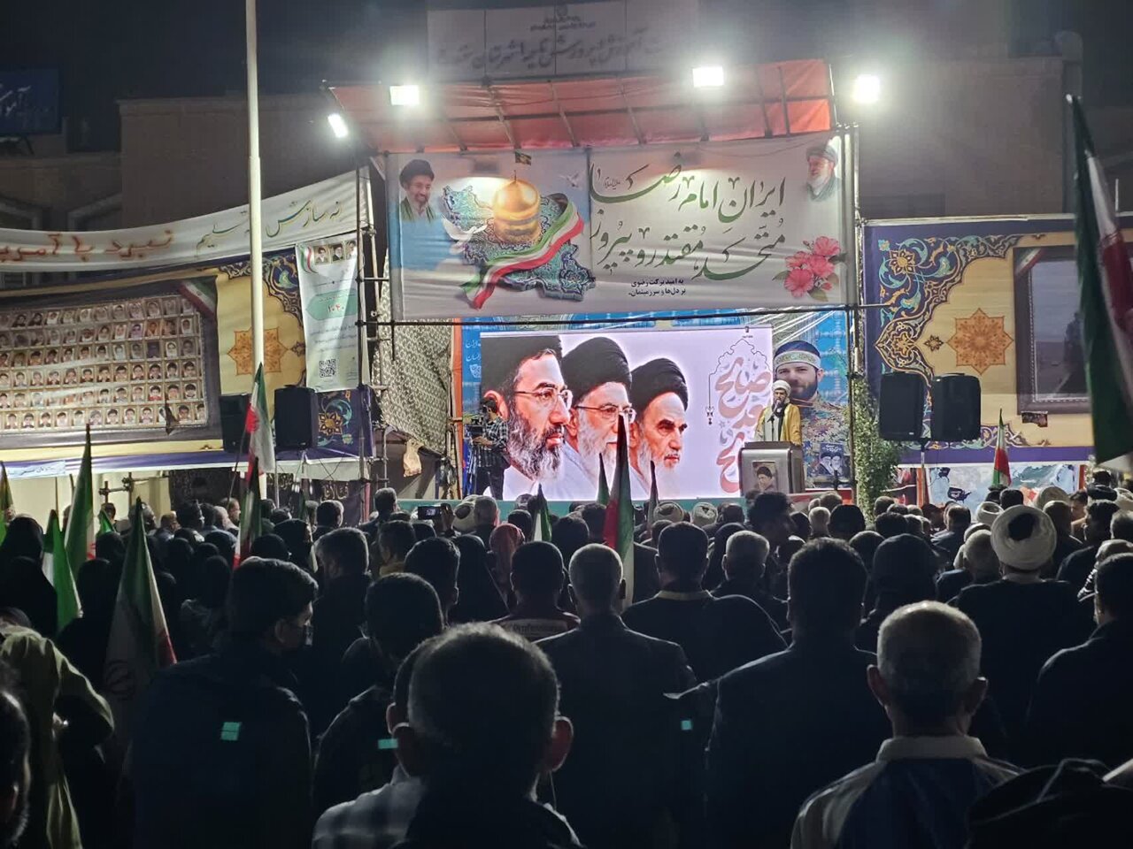 فعالیت موکب‌های فرهنگی سنندج با حضور پرشور کودکان و نوجوانان