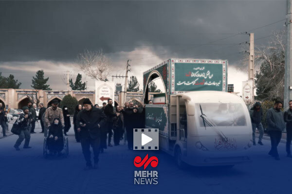 تصاویری دیده نشده از حال و هوای سوگواری خانواده شهدا در جنگ رمضان
