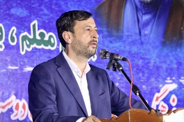 خون‌ دانش‌آموزان شهید، درخت دانایی را ریشه‌دارتر می کند