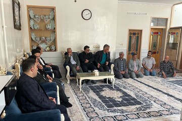 ابلاغ پیام قالیباف به خانواده پرستار شهیده