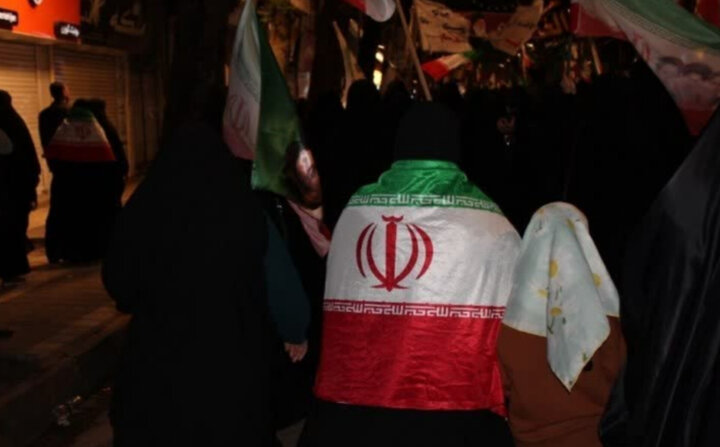 لنگرودی ها در شب هفتاد و پنجم پای مکتب رهبر شهید