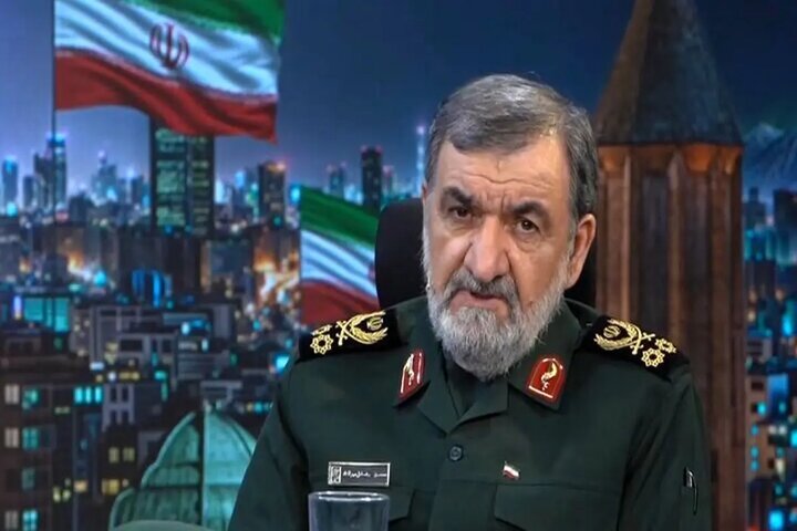 سردار رضایی: تنگه هرمز هیچ ارتباطی با آمریکا ندارد سردار رضایی: تنگه هرمز هیچ ارتباطی با آمریکا ندارد