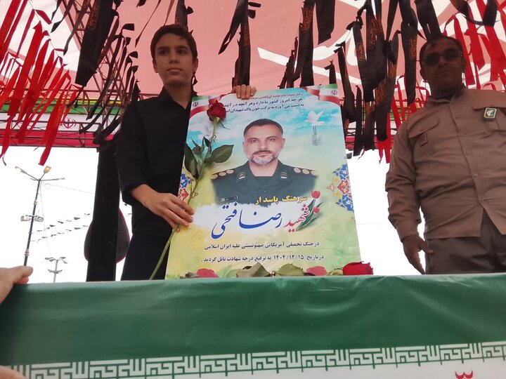 شهیدگونه زیست و مردم داری کرد؛ روایتهایی از زندگی «رضا فتحی»
