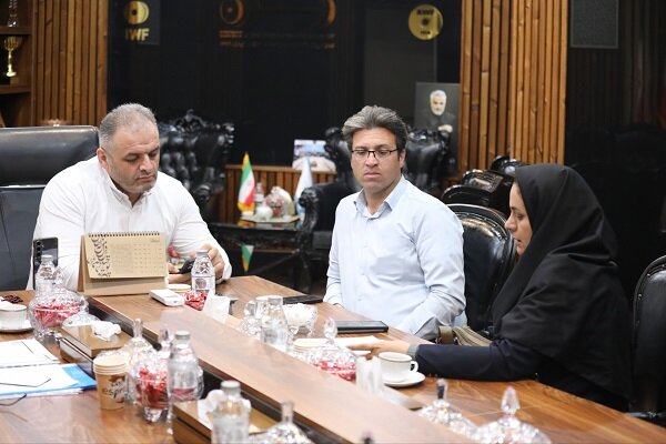 انوشیروانی: بازسازی خسارت‌های ناشی از جنگ به زودی به پایان می رسد