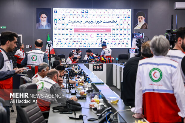 نشست خبری رئیس جمعیت هلال احمر