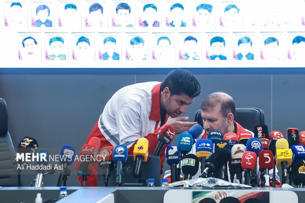 نشست خبری رئیس جمعیت هلال احمر