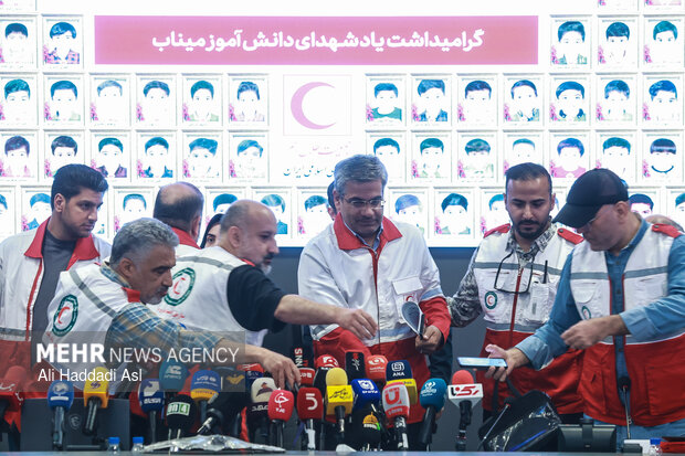 نشست خبری رئیس جمعیت هلال احمر