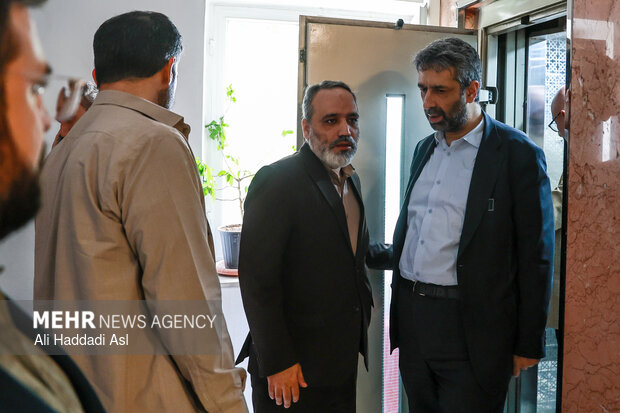 بازدید معاون ارتباطات و اطلاع رسانی دفتر رئیس جمهور از گروه رسانه ای مهر
