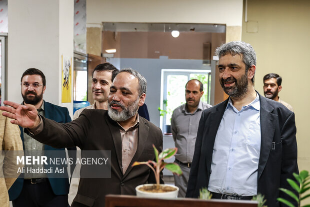بازدید معاون ارتباطات و اطلاع رسانی دفتر رئیس جمهور از گروه رسانه ای مهر